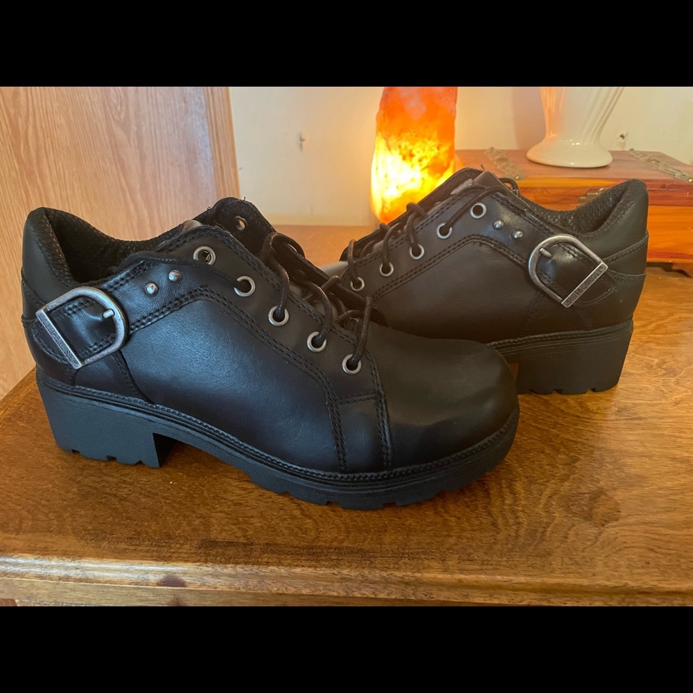 Womens size 9 Harley Davidson Rovana shoes